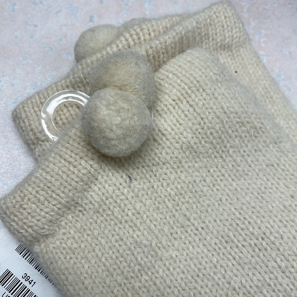 H&M Gloves - Picture 5 of 6